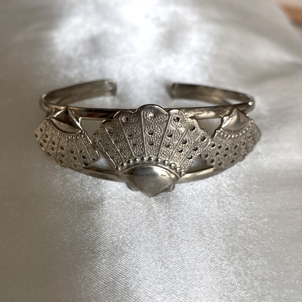 Sterling Silver bracelet cuff sea shells design